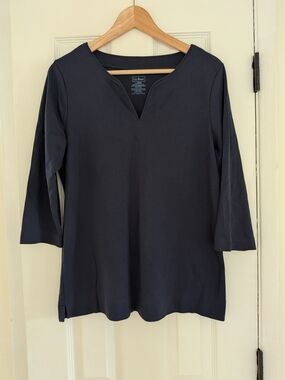 L.L. Bean Women's Navy Blue 100% Supima Cotton V Neck 3/4 Sleeve Shirt Size L